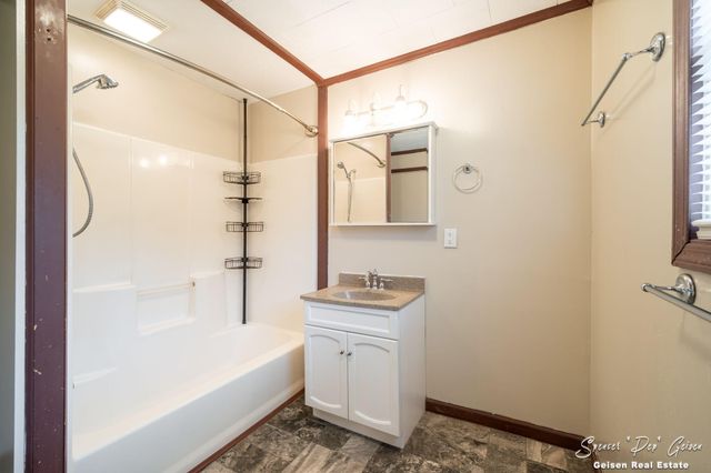 5856 Kiddville Road, Orleans Twp, MI 48809