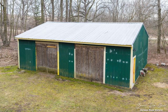 5856 Kiddville Road, Orleans Twp, MI 48809