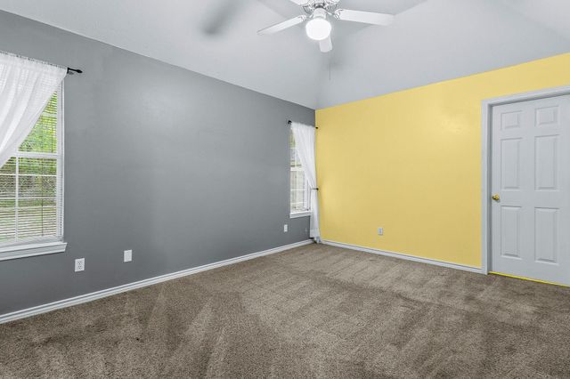 216 N Lake Drive, Livingston, TX 77351