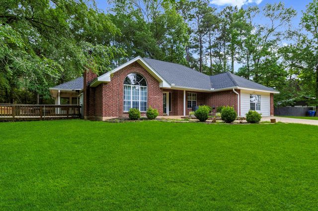 216 N Lake Drive, Livingston, TX 77351