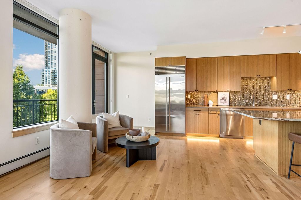 215 10th Avenue S 313, Minneapolis, MN 55415 — photo 5