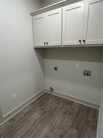 1604 N Mason, Bowie, TX 76230