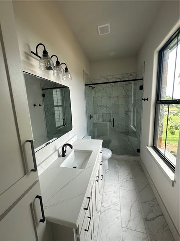 1604 N Mason, Bowie, TX 76230