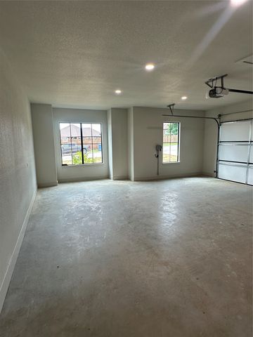 1604 N Mason, Bowie, TX 76230