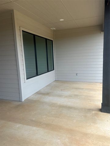 1604 N Mason, Bowie, TX 76230