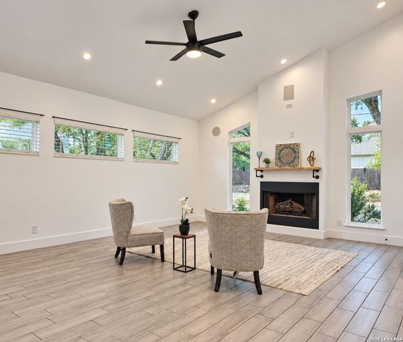 1454 BOB WHITE DR, Spring Branch, TX 78070