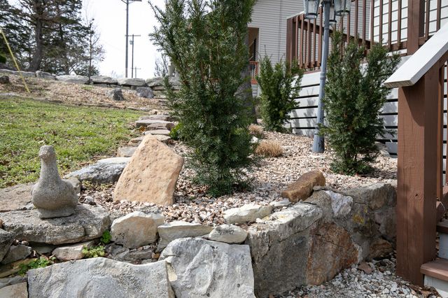 1670 Hideaway Road, Galena, MO 65656