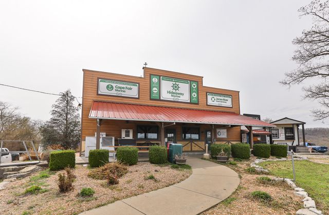 1670 Hideaway Road, Galena, MO 65656