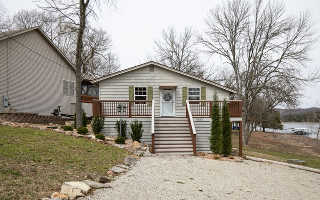 1670 Hideaway Road, Galena, MO 65656