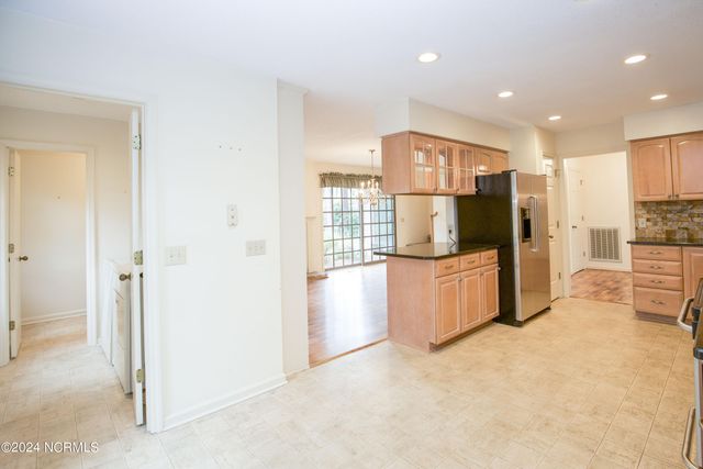 620 Diamondhead Drive S, Pinehurst, NC 28374