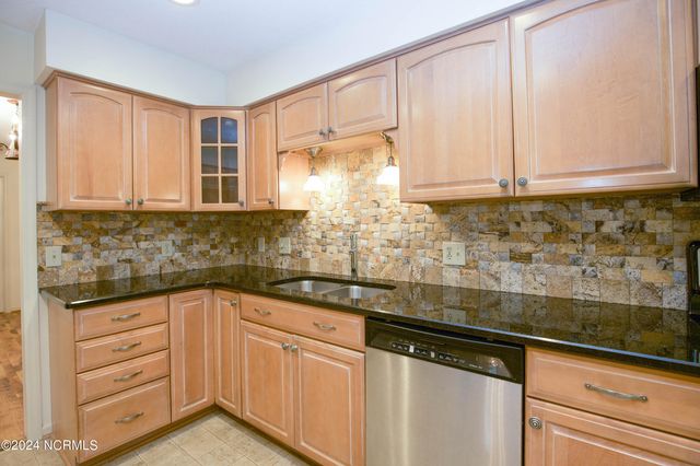 620 Diamondhead Drive S, Pinehurst, NC 28374