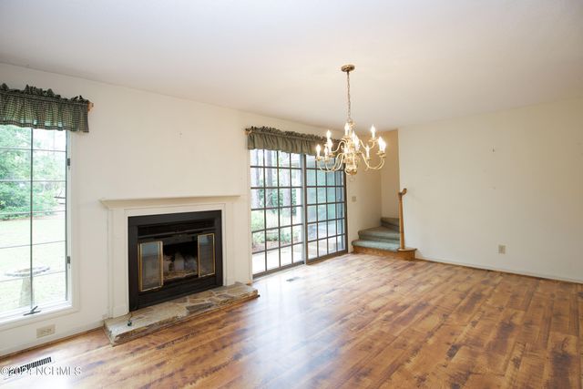 620 Diamondhead Drive S, Pinehurst, NC 28374
