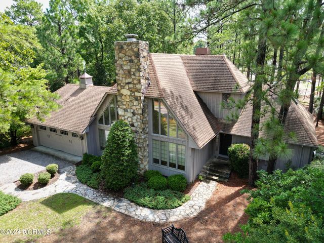 620 Diamondhead Drive S, Pinehurst, NC 28374