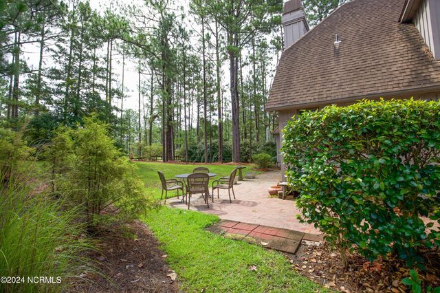 620 Diamondhead Drive S, Pinehurst, NC 28374
