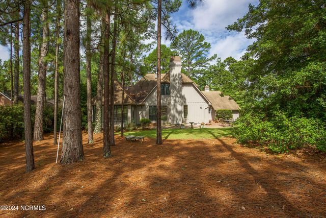 620 Diamondhead Drive S, Pinehurst, NC 28374