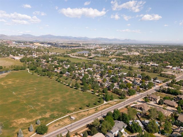 9248 W Virginia Circle, Lakewood, CO 80226