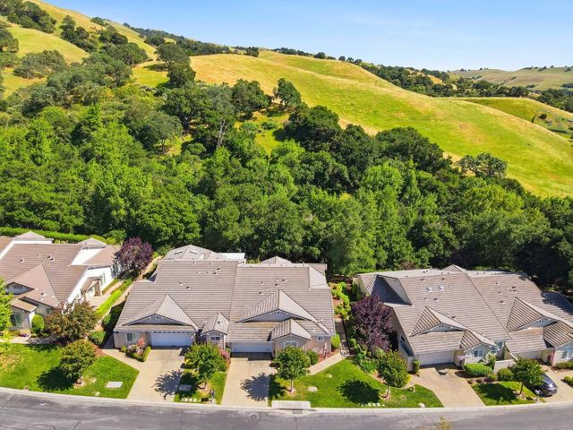 8732 Mccarty Ranch Drive, San Jose, CA 95135