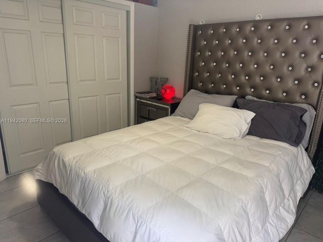 412 W 15th St, Hialeah, FL 33010