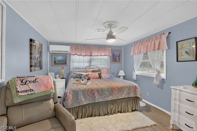 14633 Paul Revere LOOP, North Fort Myers, FL 33917