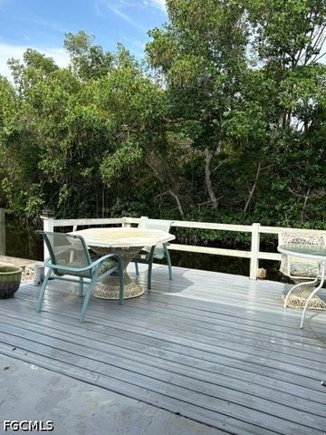 14633 Paul Revere LOOP, North Fort Myers, FL 33917