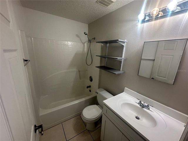 12953 LOS ALAMITOS COURT, Orlando, FL 32837