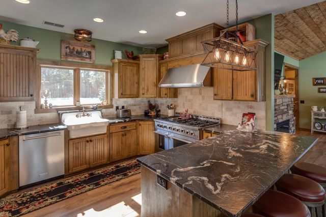 1190 Mayo Road SW, Pequot Lakes, MN 56472