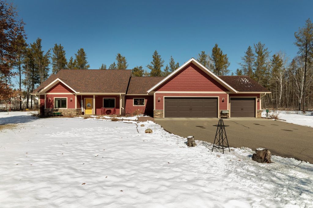 1190 Mayo Road SW, Pequot Lakes, MN 56472