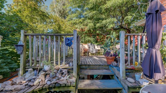 5 S William Street, Johnstown, NY 12095