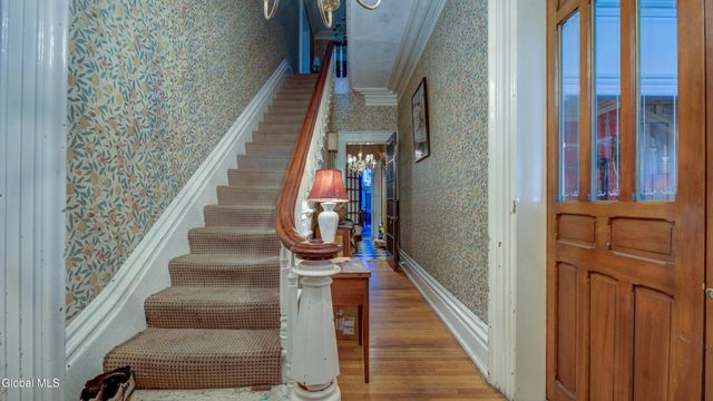 5 S William Street, Johnstown, NY 12095