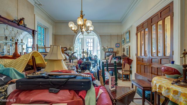 5 S William Street, Johnstown, NY 12095