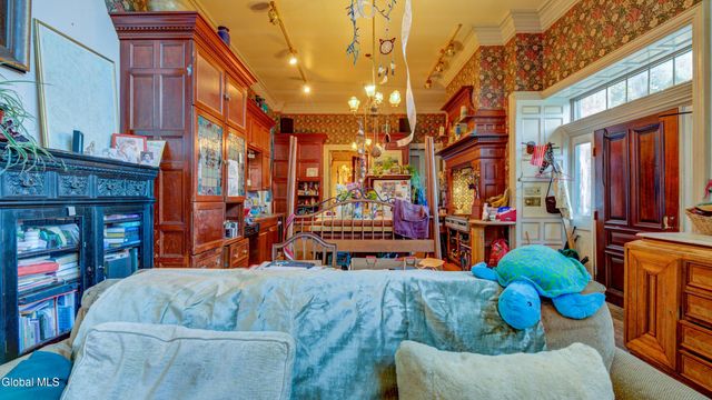 5 S William Street, Johnstown, NY 12095