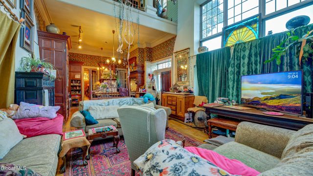 5 S William Street, Johnstown, NY 12095