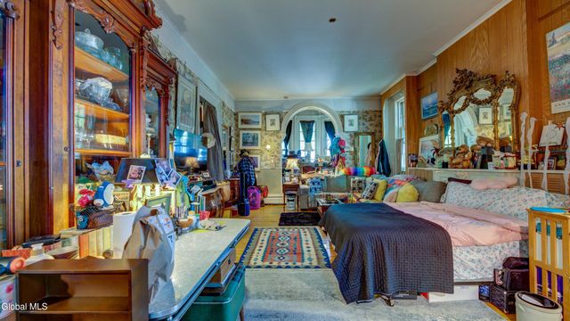 5 S William Street, Johnstown, NY 12095