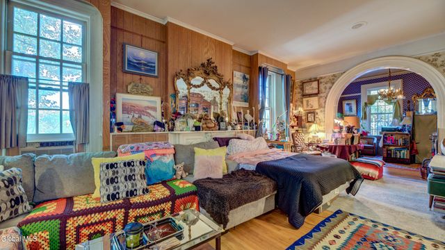 5 S William Street, Johnstown, NY 12095