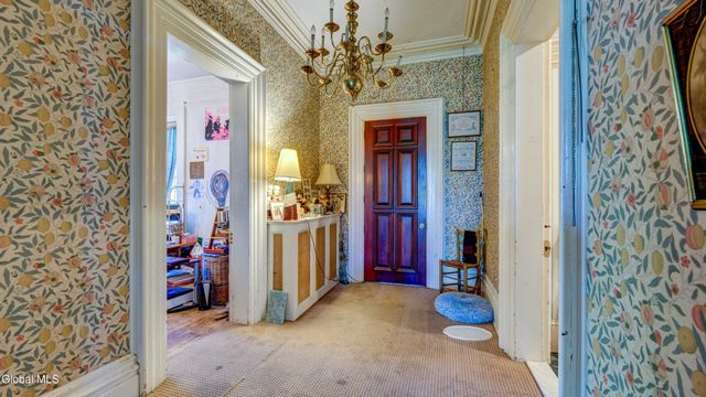 5 S William Street, Johnstown, NY 12095