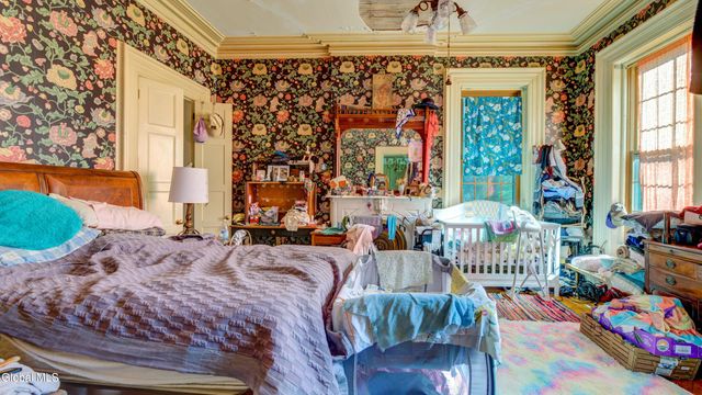 5 S William Street, Johnstown, NY 12095