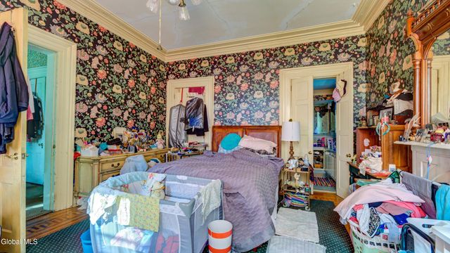 5 S William Street, Johnstown, NY 12095