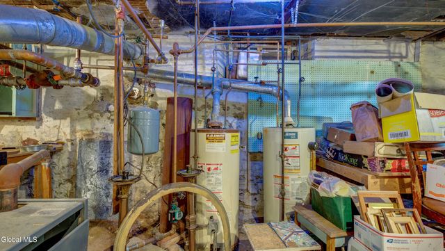 5 S William Street, Johnstown, NY 12095