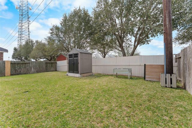 25115 Lakecrest Glen Drive, Katy, TX 77493