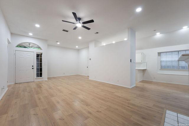3900 Whitaker, Schertz, TX 78154