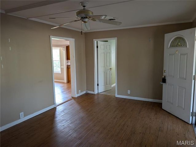 4028 Lake Drive, Pontoon Beach, IL 62040