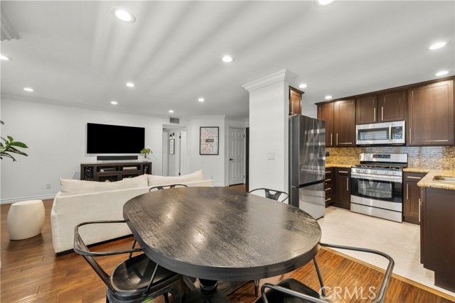 4211 Arch Drive 103, Studio City (los Angeles), CA 91604