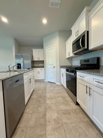521 W Bronze Circle, Springtown, TX 76082