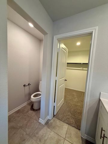 521 W Bronze Circle, Springtown, TX 76082
