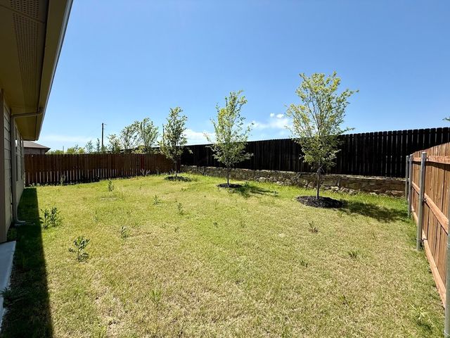 521 W Bronze Circle, Springtown, TX 76082