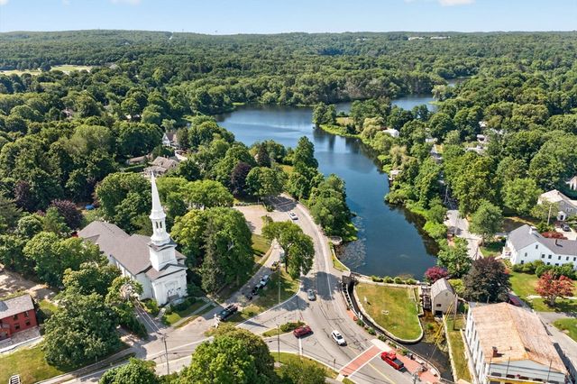114 Tupper Road 2A, Sandwich, MA 02563