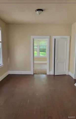 6709 Stratford Avenue, St Louis, MO 63121