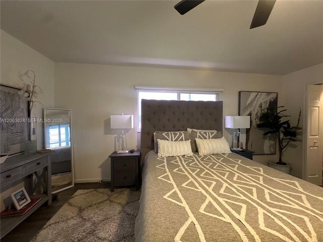13550 SW 6th Court 301A, Pembroke Pines, FL 33027
