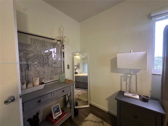 13550 SW 6th Court 301A, Pembroke Pines, FL 33027