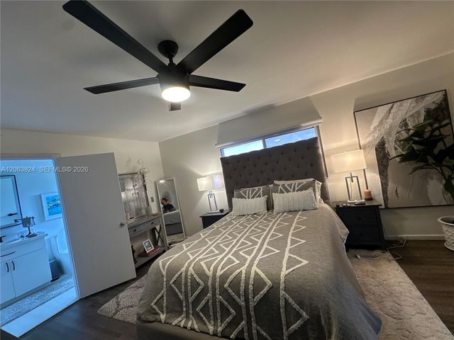 13550 SW 6th Court 301A, Pembroke Pines, FL 33027